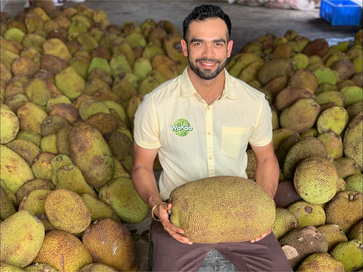 spruce-up-your-vegan-lifestyle-with-wakao-foods-jackfruit-meat-products