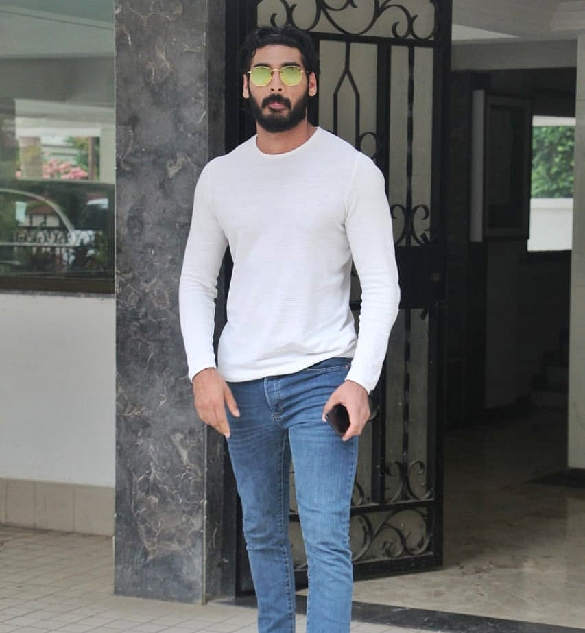 Celebrity Spotting: Malaika Arora, Mira Kapoor, Tara Sutaria