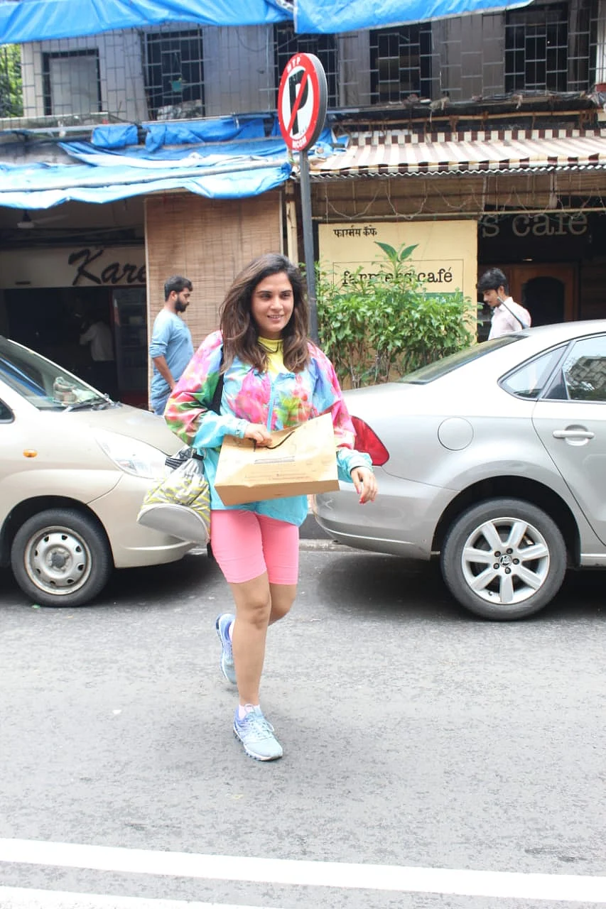Richa Chada was snapped at Farmers’ Café in Bandra today morning.