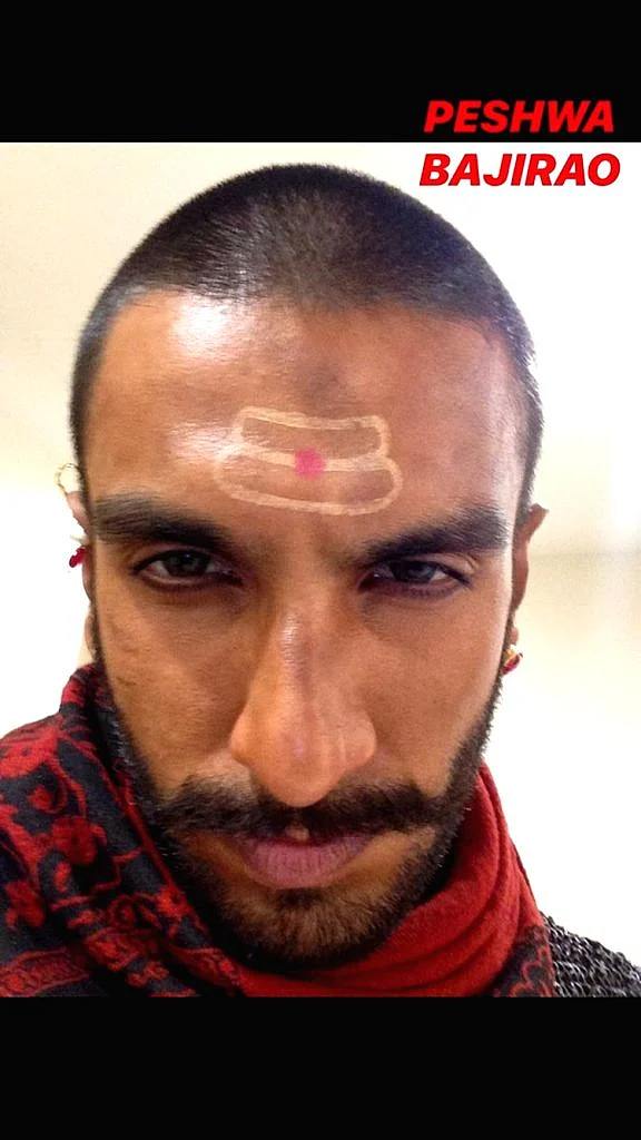 Ranveer Singh ups his selfie game; captures entire career in selfies