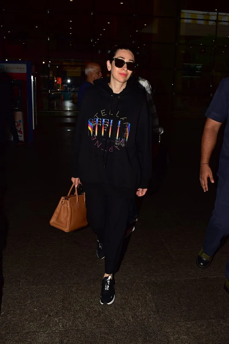 Karisma Kapoor snapped at airport as she returned back from London today morning.