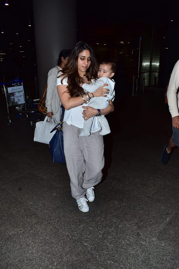 Ritika Sajdeh Sharma and baby Samaira