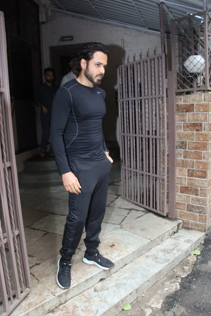 Emraan Hashmi spotted outside Shankar Mahadevan's studio.