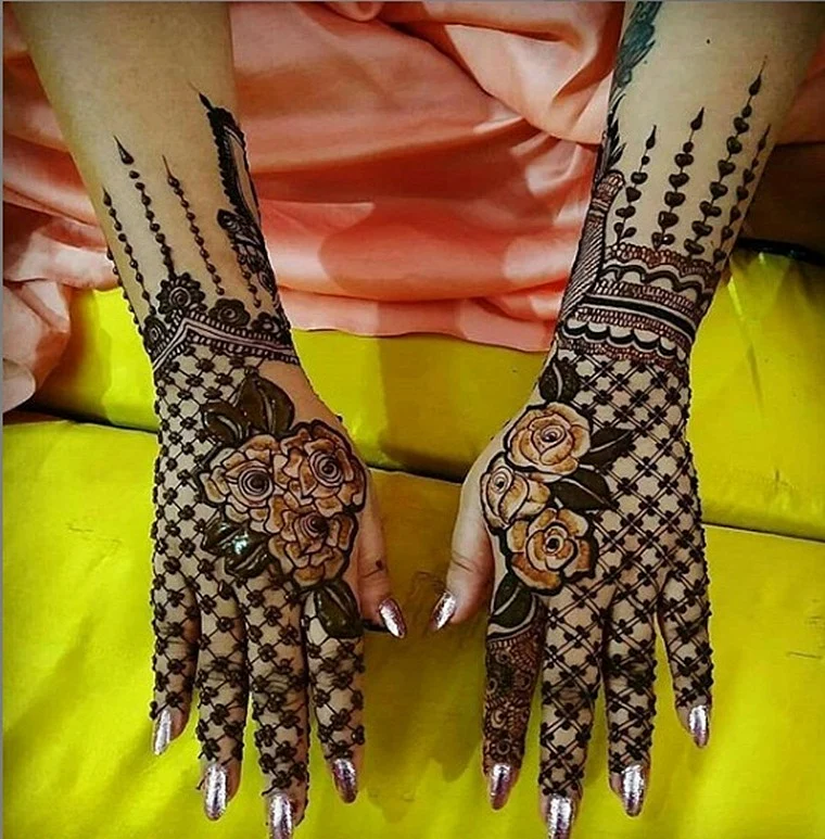 Ganesh Chaturthi 2019: Beautiful and easy mehendi designs to flaunt on this Ganesh festival