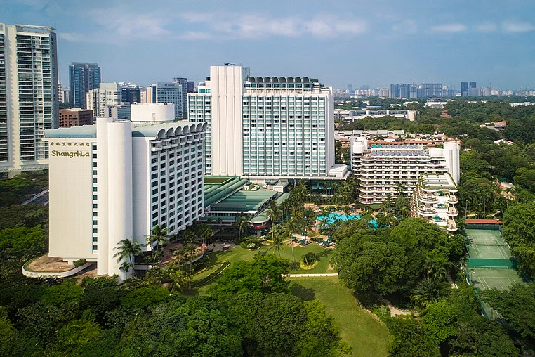 Shangri-La Hotel, Singapore Exterior