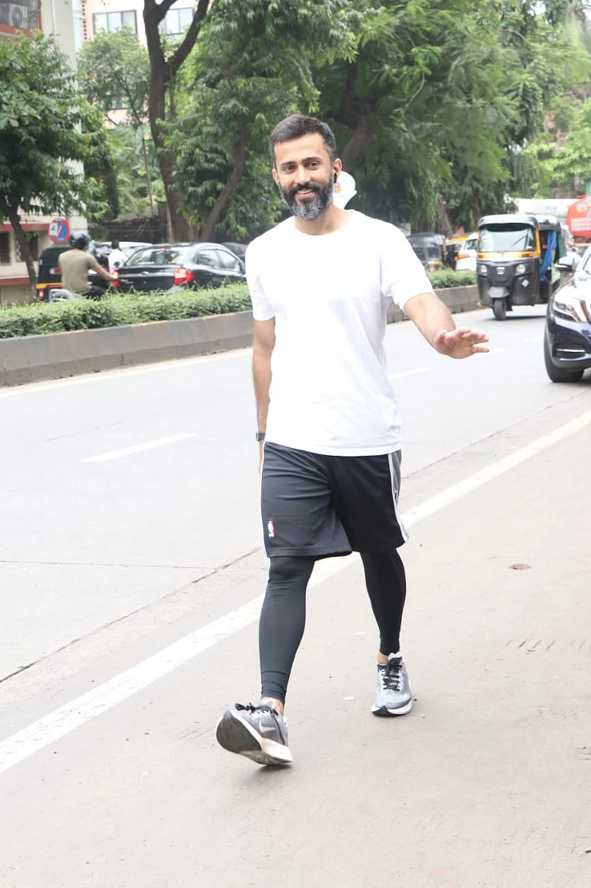 Anand Ahuja spotted in Juhu