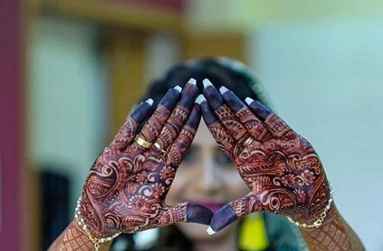 Ganesh Chaturthi 2019: Beautiful and easy mehendi designs to flaunt on this Ganesh festival