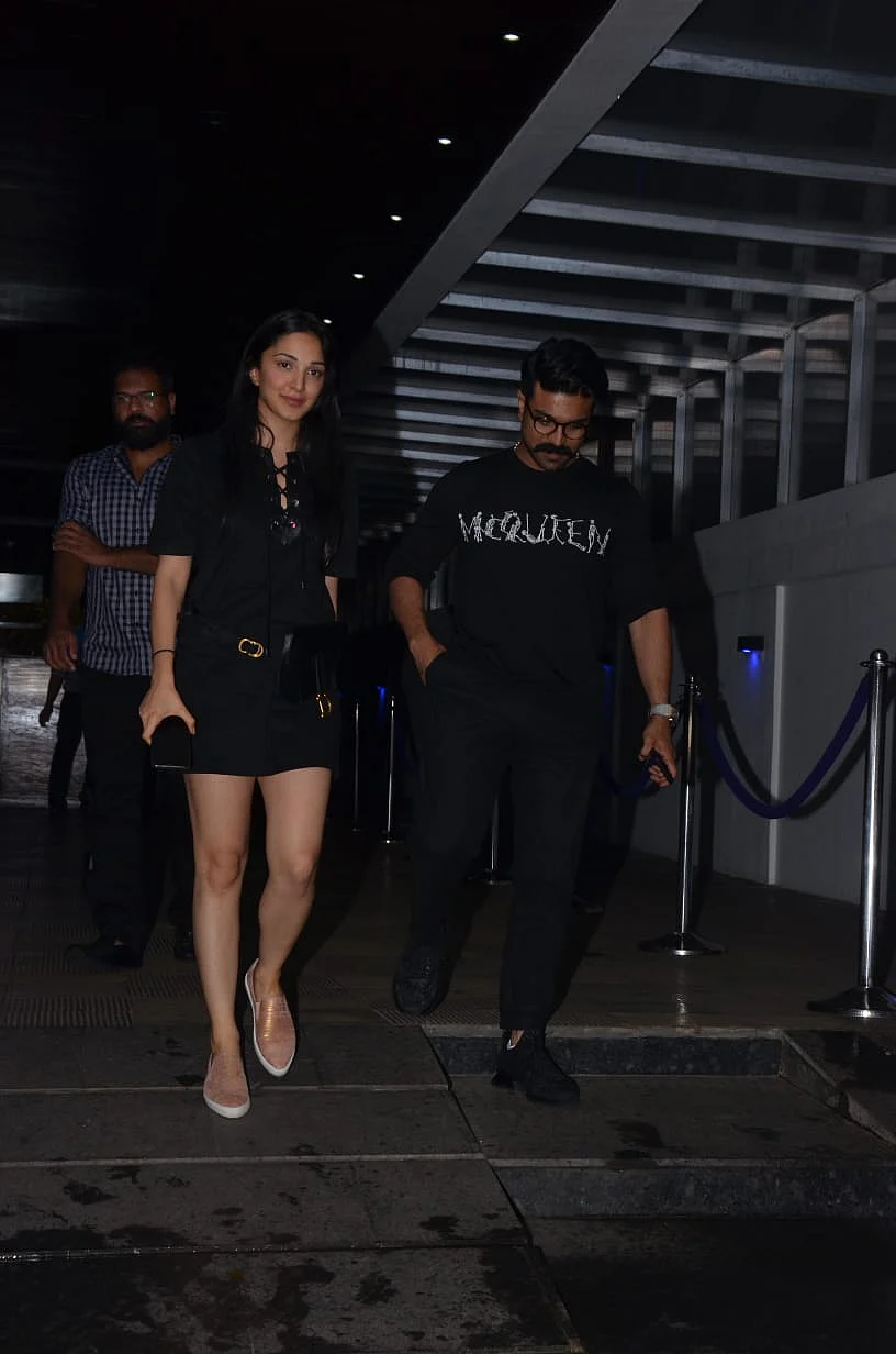 Kiara Advani who just wrapped up Netflix’s ‘Guilty’ was snapped with and Ram Charan at Hakkasan post dinner in Bandra. The actress recently celebrated her birthday, and stunned fans by leaving the party with Sidharth Malhotra.