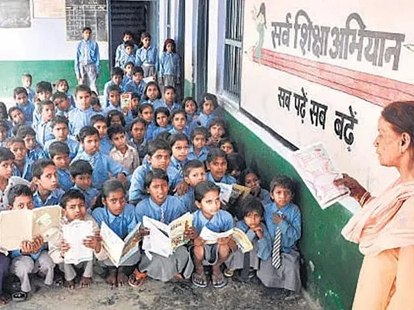 Govt Duty Bound To Provide Free Education To All Children Up To 14 Years Of Age Rules High Court Govt Duty Bound To Provide Free Education To All Children Up To 14 Years Of Age Rules High Court