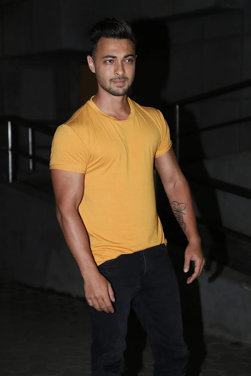 Aayush Sharma who is gearing up for his next an action film, was seen in a casual avatar