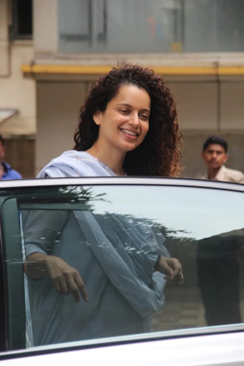Kangana Ranaut who is preparing for her next ‘Dhaakad’ was spotted today morning at dance class in Khar.