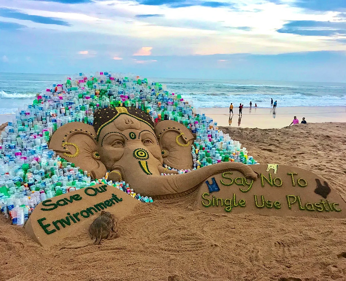 In Odisha, Sand Ganesh was made by Sudarsan Pattnaik with a message "Say no to single-use plastic, Save Environment".