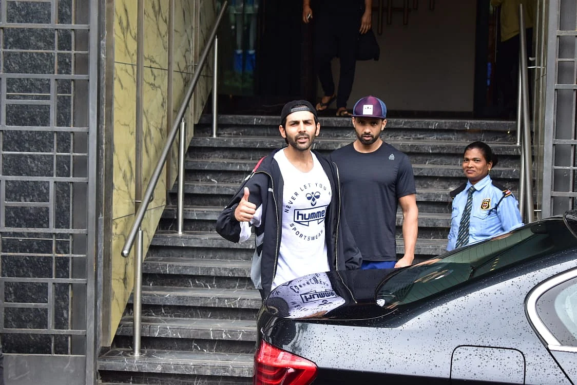 Kartik Aryna spotted at ithinkfitness Gym
