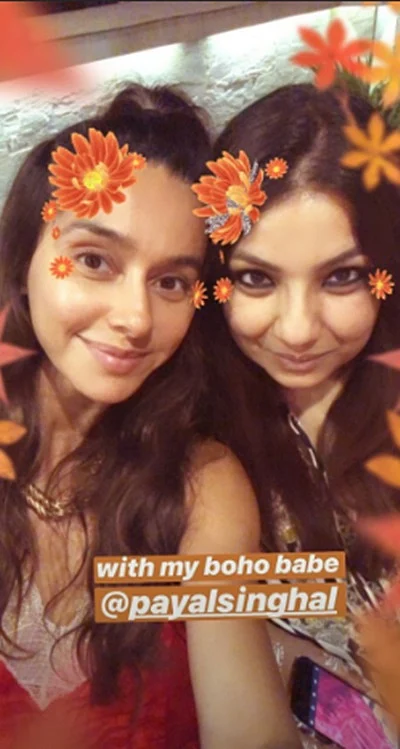 In Pics: Shibani Dandekar has a bohemian style birthday bash with girlfriends