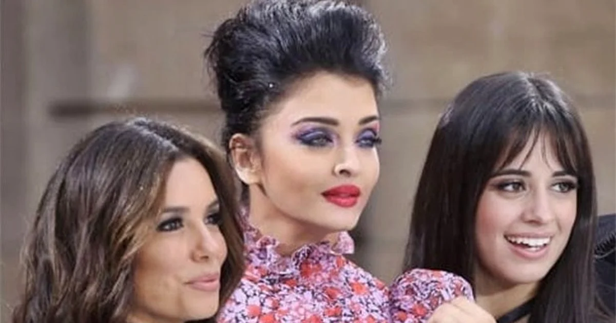 Paris Fashion Week: Aishwarya Rai Bachchan slays the ramp with Eva