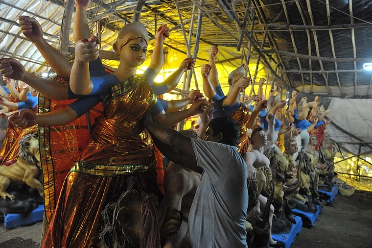 Durga Puja 2019: Artisans behind the iconic sculptures of Maa Durga
