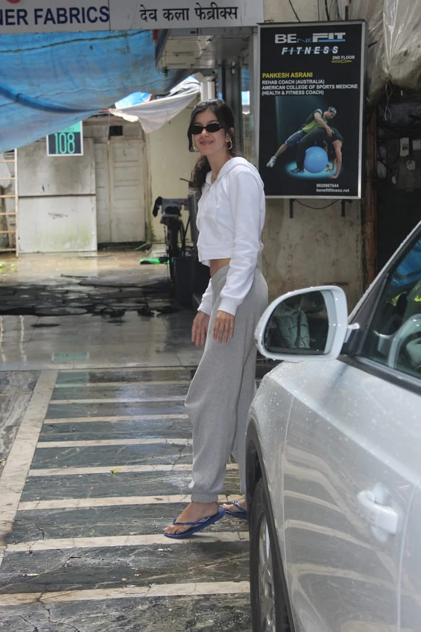 Shanaya Kapoor after her gym sessions
