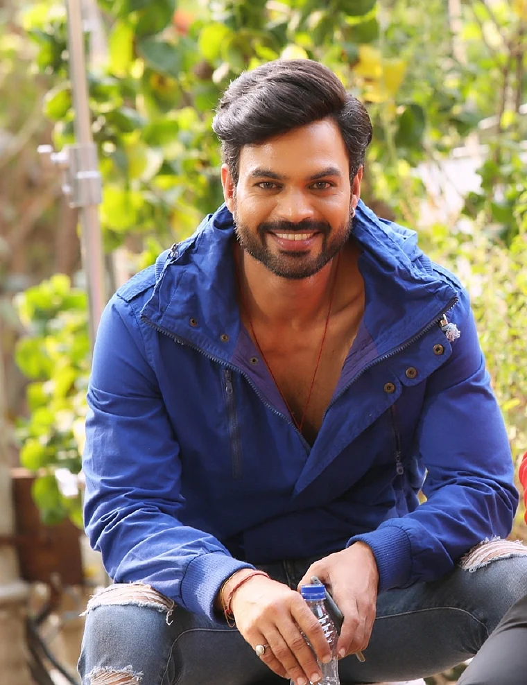 Yuvraaj Parashar wants to lay himself in Bappa’s glory with his single Atharva
