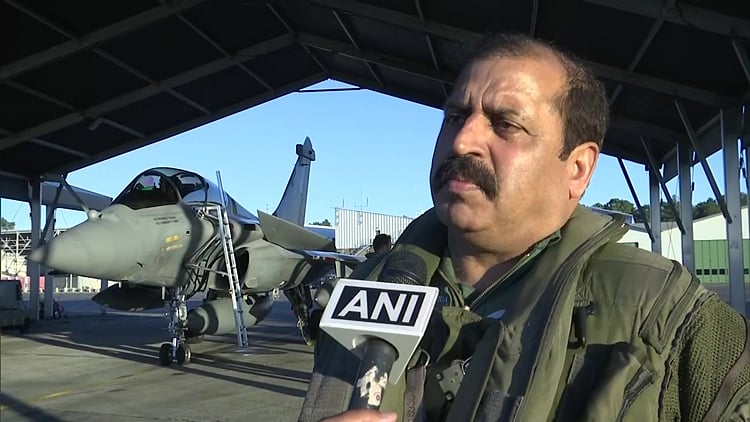 air marshal rakesh kumar singh bhadauria