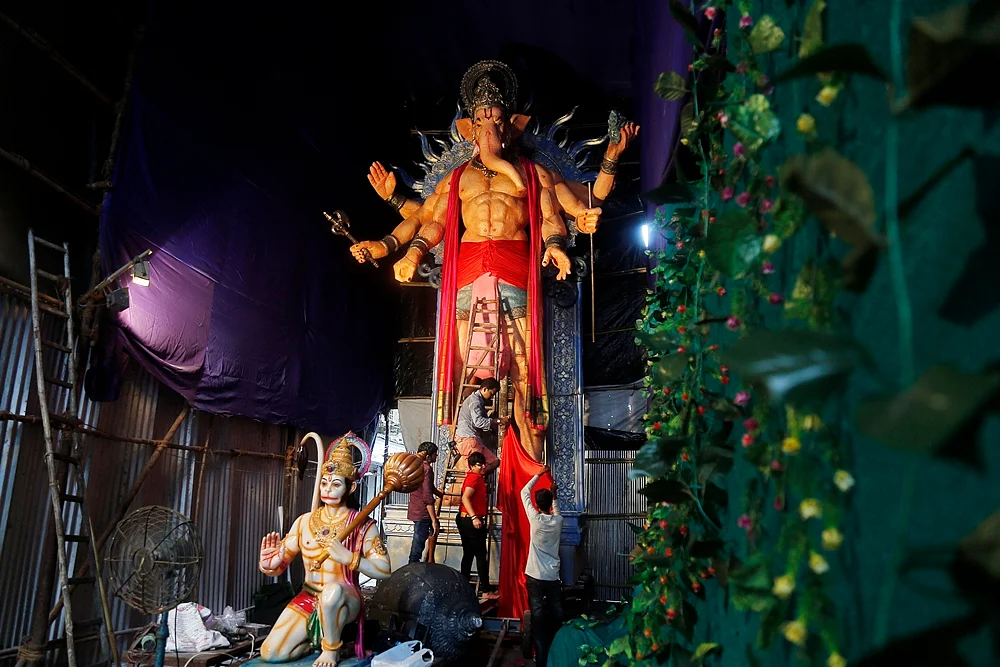 Coconuts, Fish Food, Pencils: Check out these innovative Ganesh Idols