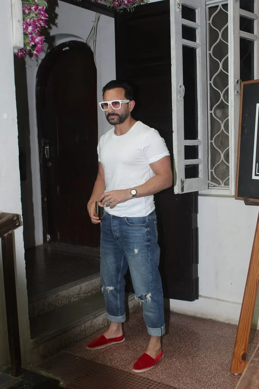 Saif Ali Khan spotted at krome studio in Bandra