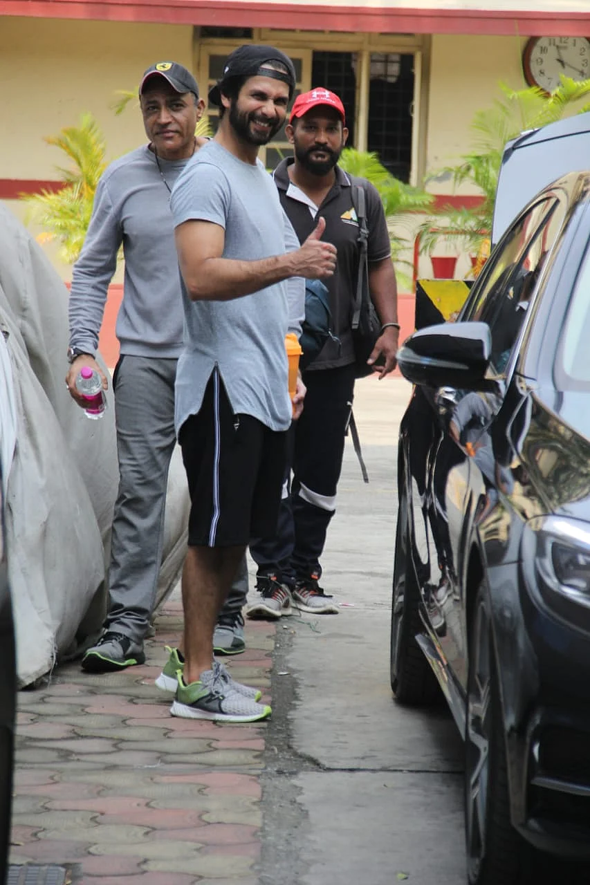 Shahid Kapoor spotted at i think fitness