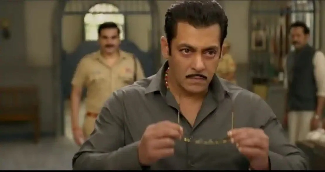 Dabangg 3: Did you spot Arbaaz Khan and Warina Hussain in the trailer?