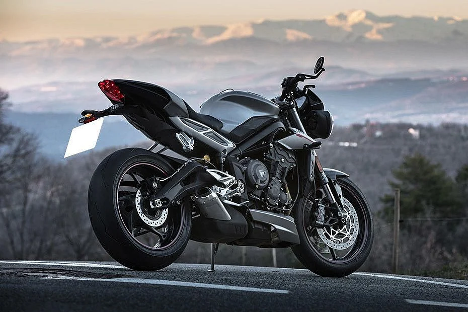 Triumph Street Triple RS