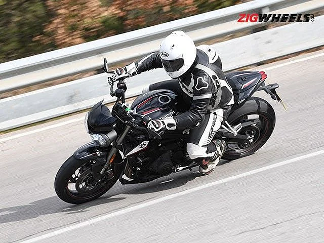Triumph Street Triple RS