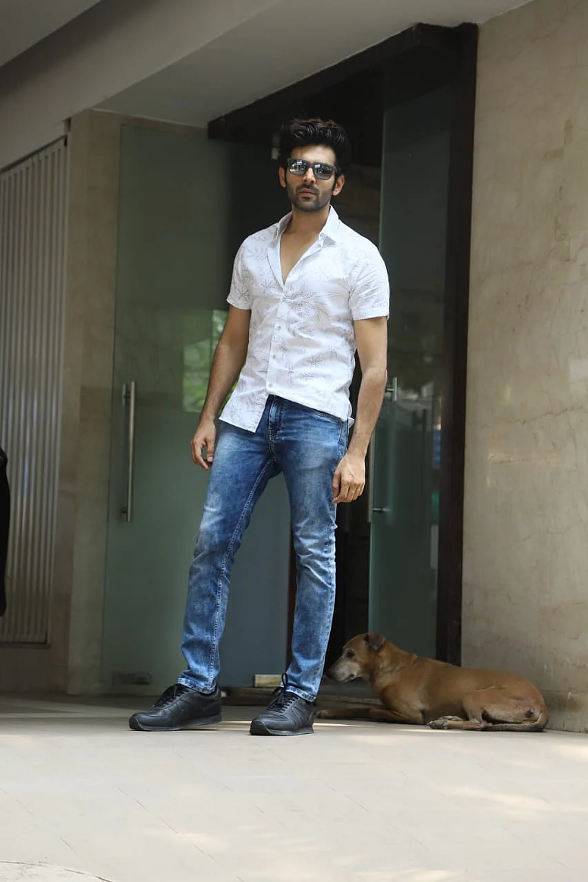 Kartik Aaryan outside his gym