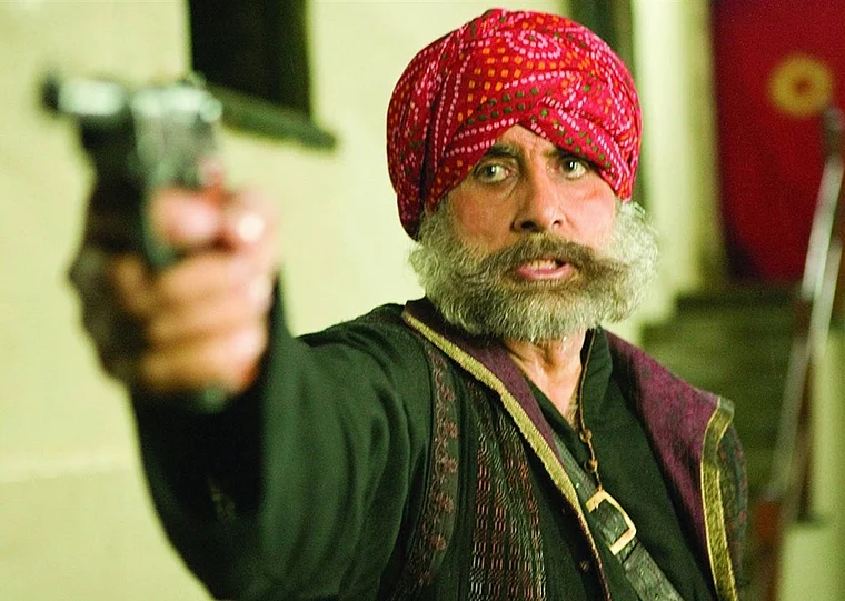 10 times Amitabh Bachchan knocked us over with his insane transformations