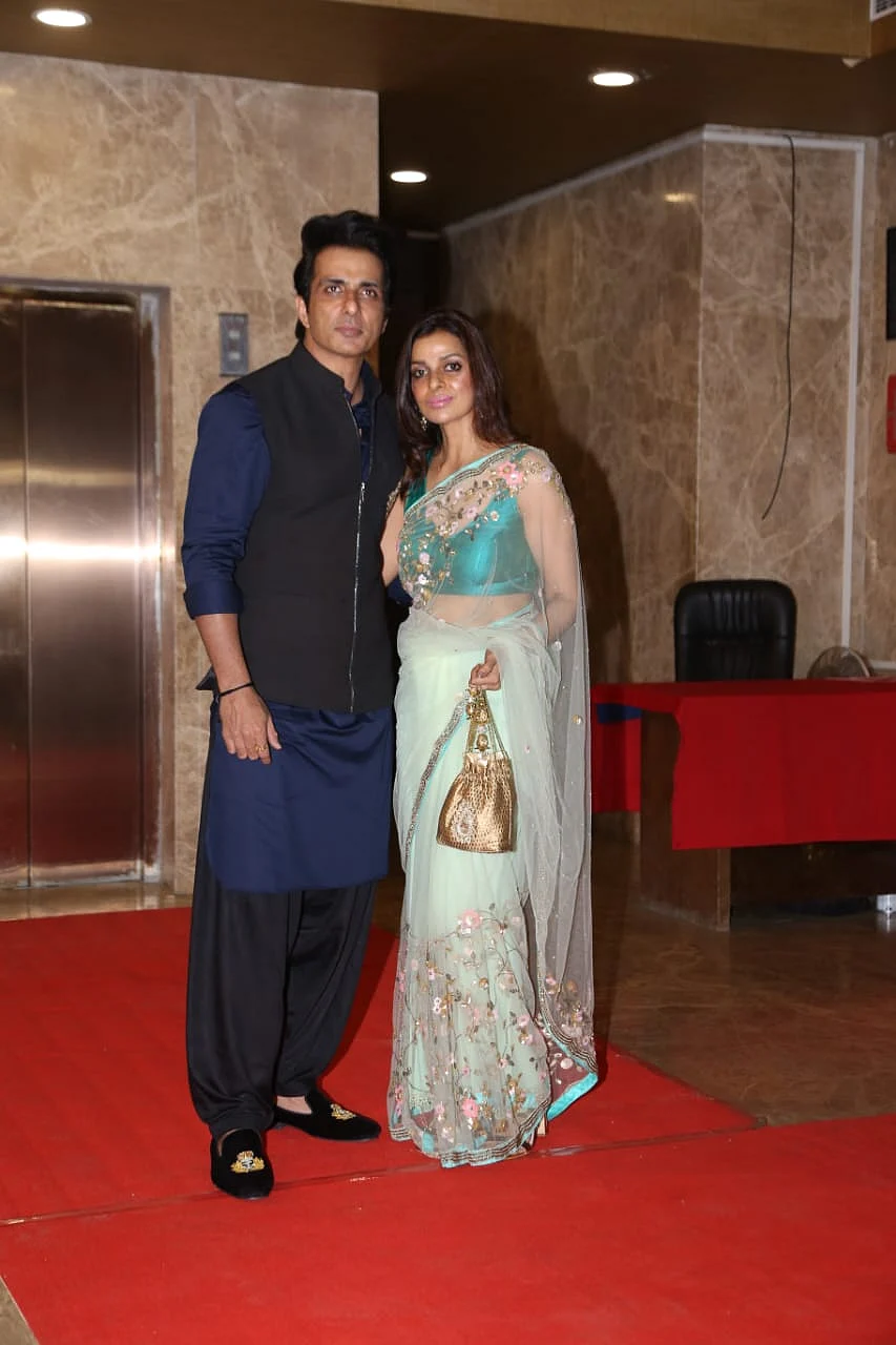 Salman Khan, Sonakshi Sinha and other B-town celebs attend Ramesh Taurani's Diwali bash