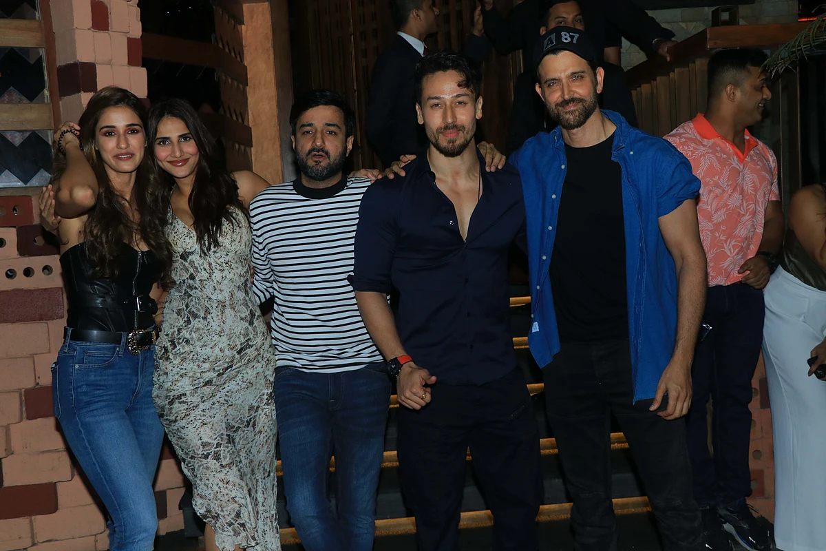 Hrithik Roshan, Tiger Shroff celebrate 'War' success with grand bash