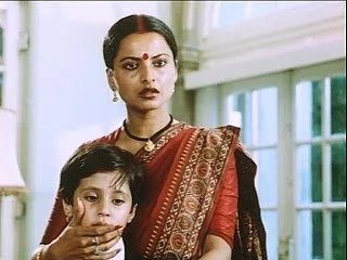 Rekha turns 65: Here's a look at some of her iconic films