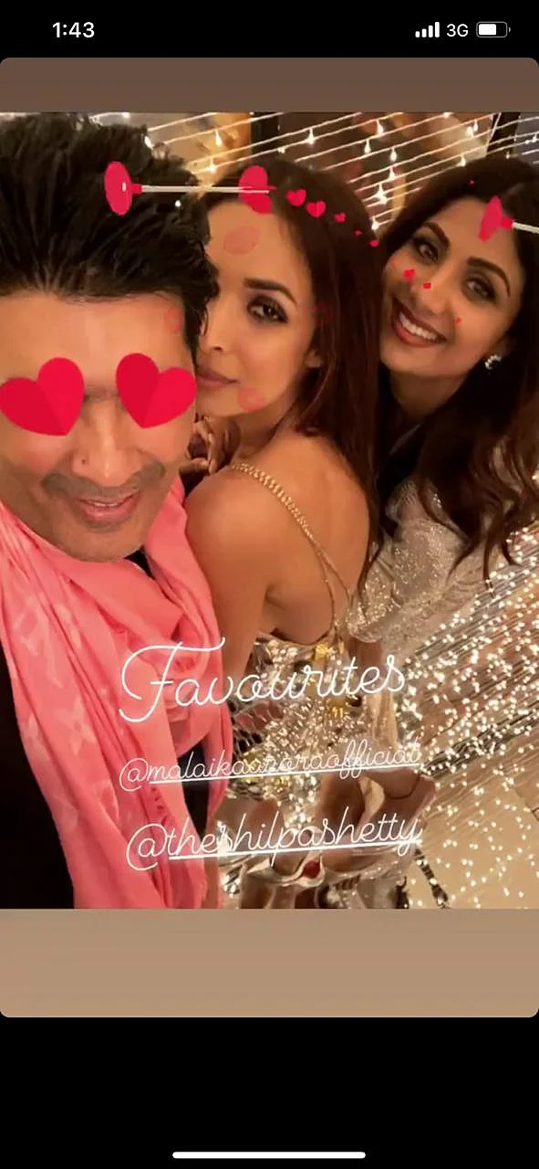 Inside Pictures: Malaika celebrates birthday with BFFs Kareena, Karisma, Natasha Poonawala
