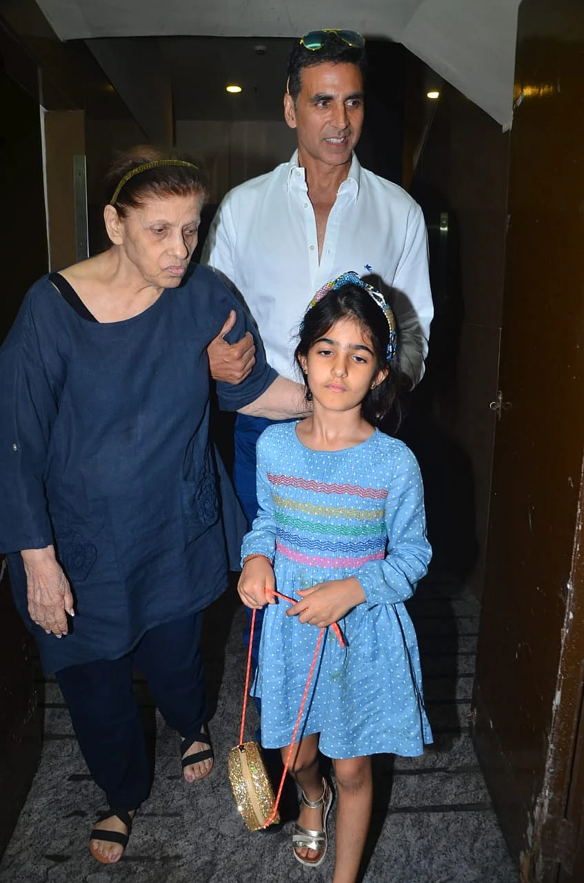 Akshay Kumar's daughter Nitara is already setting fashion goals with her extraordinary sling bag