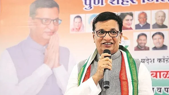 After meeting with CM Uddhav Thackeray, Congress says 'all is well' in Maha  Vikas Aghadi