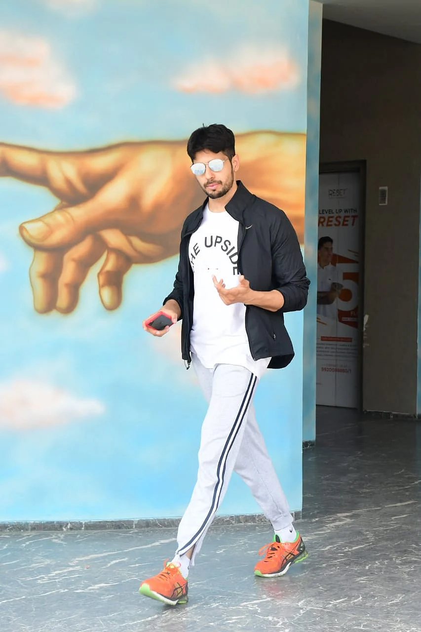 Sidharth Malhotra's Jabariya post-workout look has got us saying 'Marjaavaan'