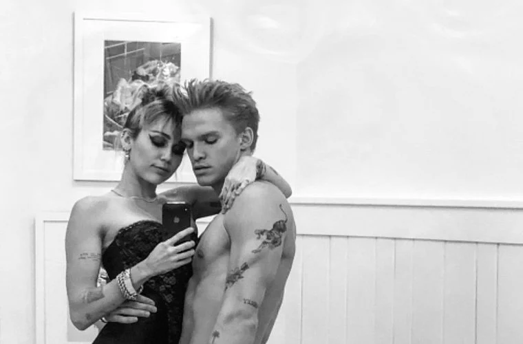 From Sara-Kartik to Vanessa-Austin, most shocking celebrity breakups of 2020