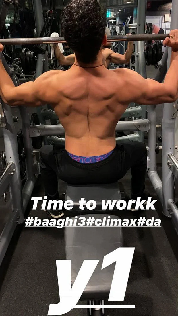 Tiger Shroff during his weight training