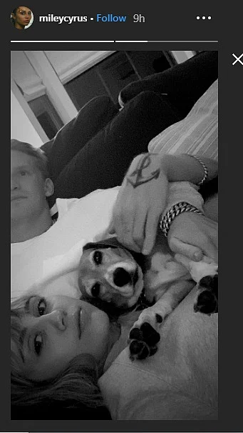 Cody Simpson spends quality time with girlfriend Miley Cyrus and her family