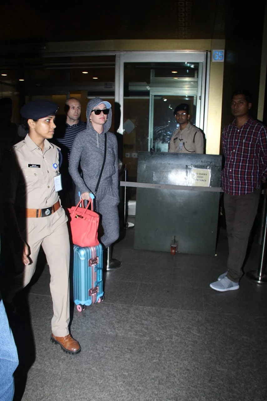 Katy Perry arrives in Mumbai and is all set to 'ROAR' at the OnePlus Music Festival