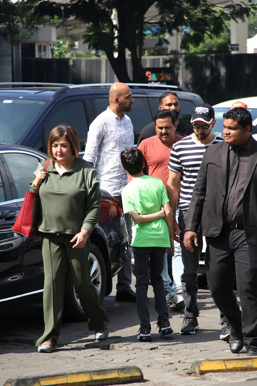 Sunaina and Hrithik seen together