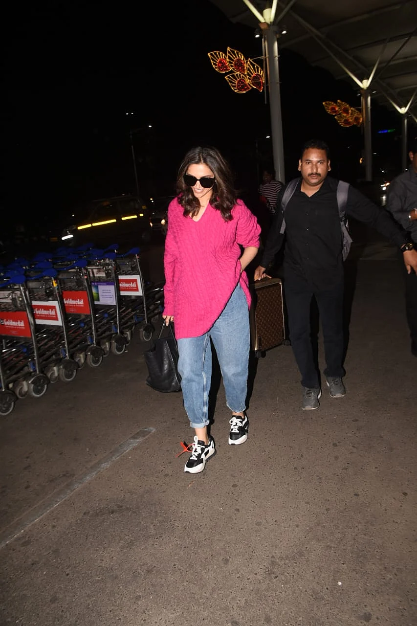 Cost of Deepika Padukone’s airport luggage can get you a car!