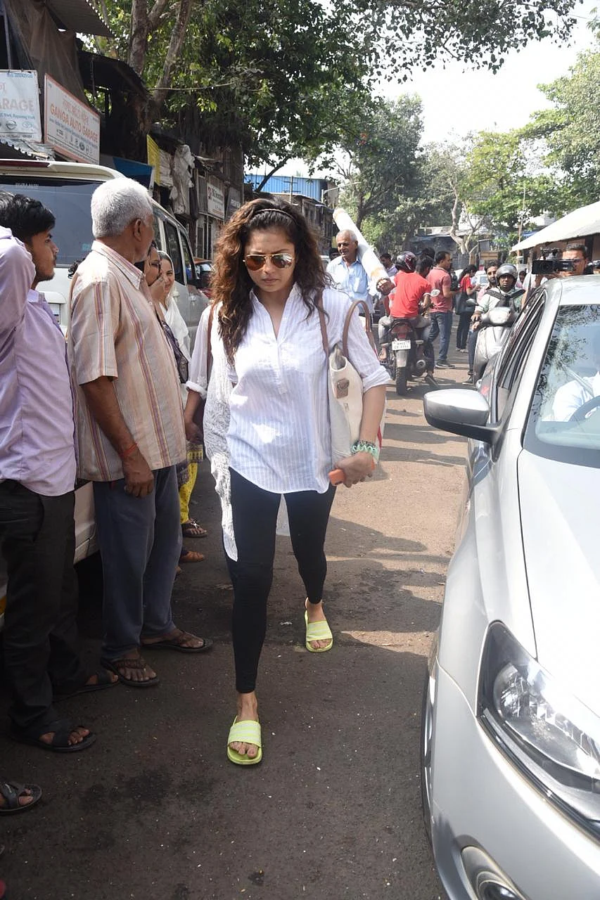 Drashti Dhami