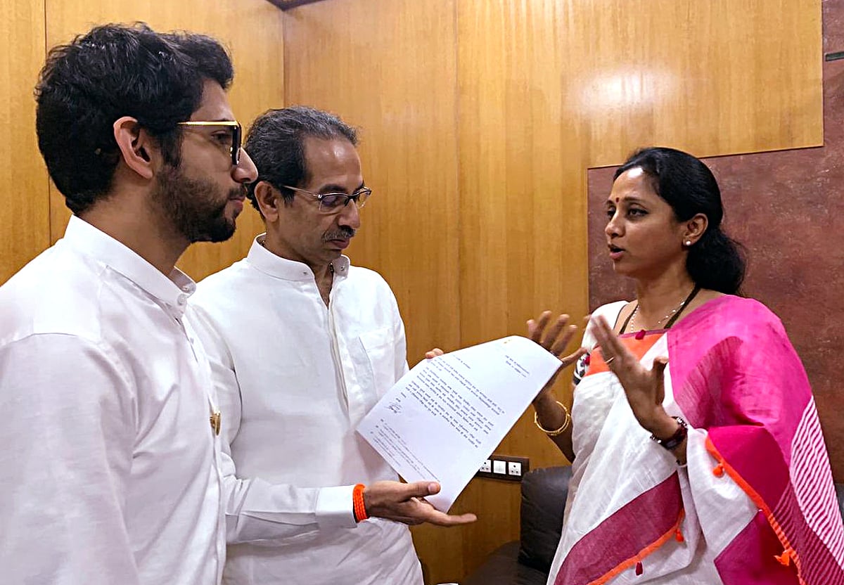 NCP MP Supriya Sule urges Uddhav Thackeray to craft fire prevention and control policy - Vimarsana News