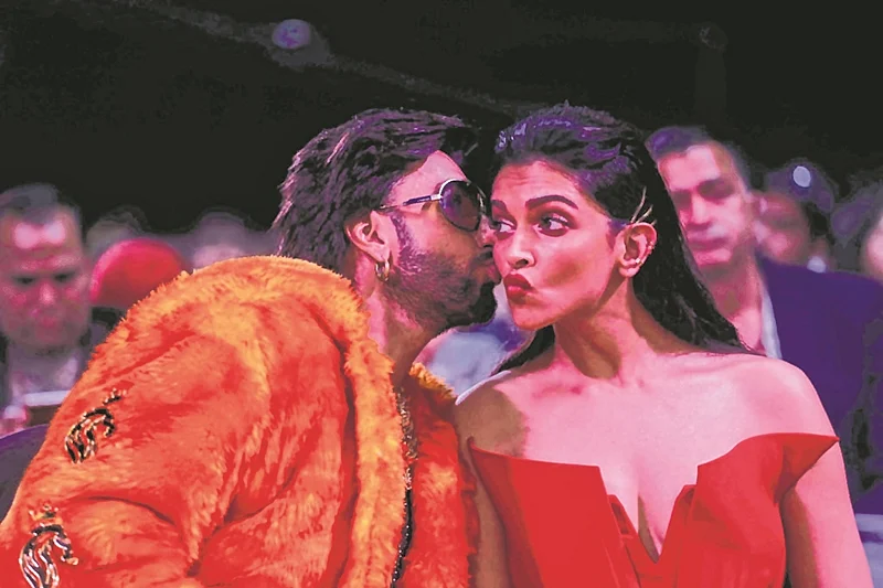 What’s behind Deepika-Ranveer’s mush-fest