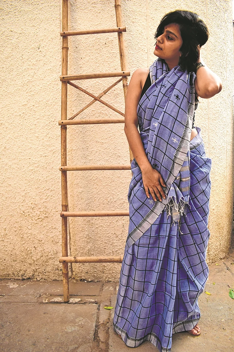 Who's sari now?