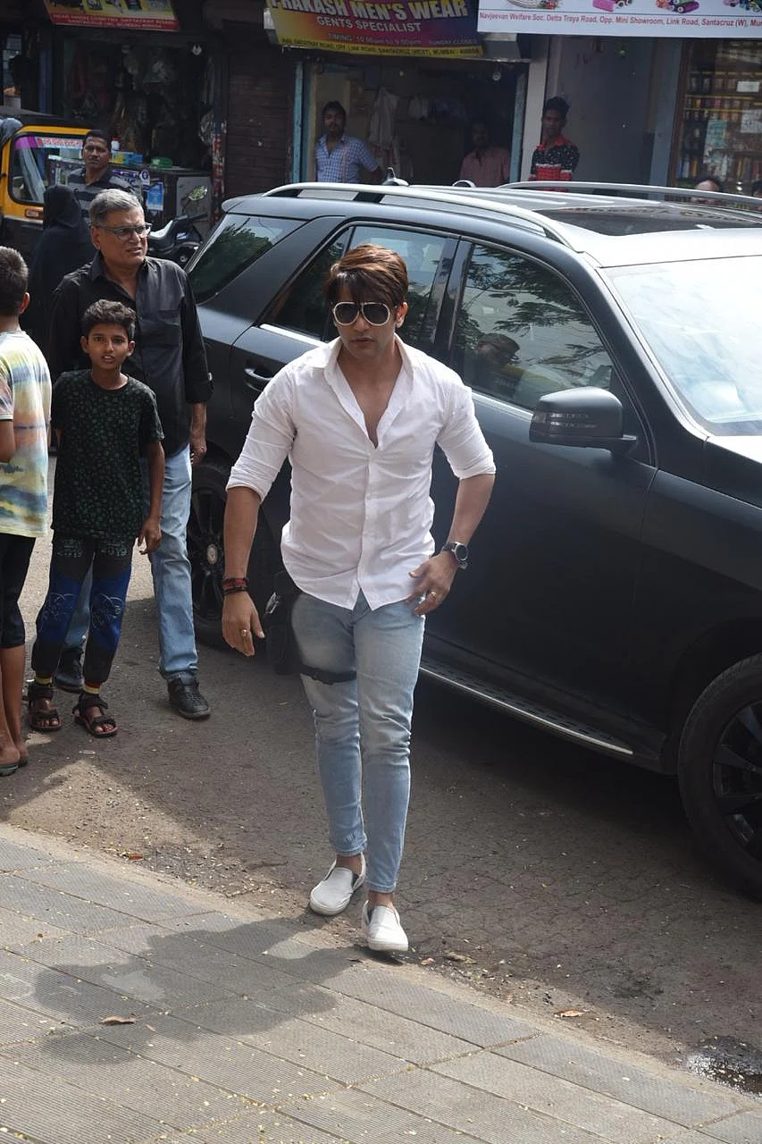 Karanvir Bohra
