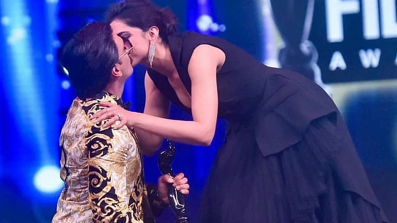 What’s behind Deepika-Ranveer’s mush-fest